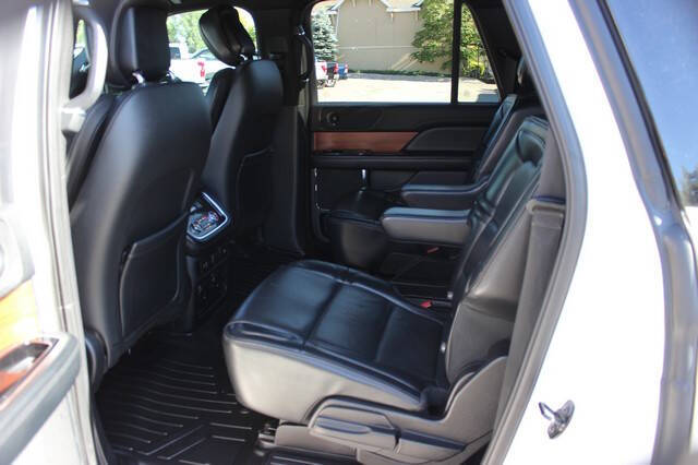 2019 Lincoln Navigator L Select