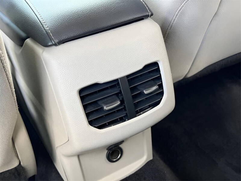 2018 Ford Fusion Hybrid SE