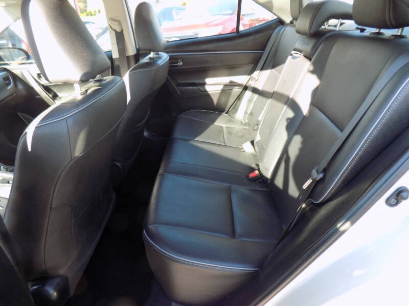 2016 Toyota Corolla LE Premium