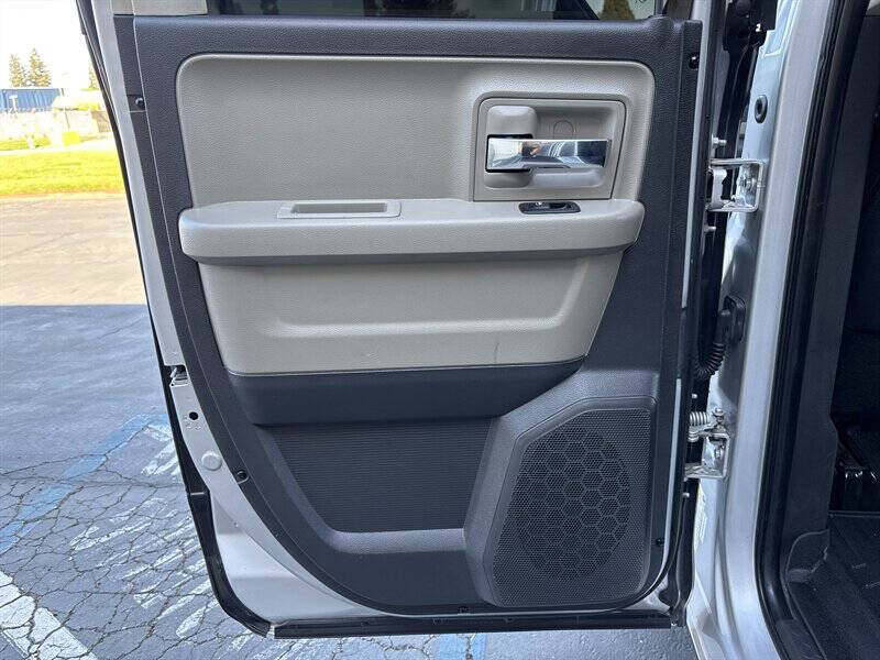 2012 RAM 1500 SLT