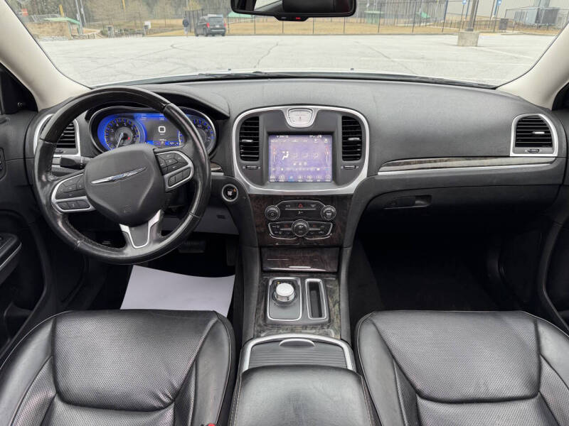 2019 Chrysler 300 Limited