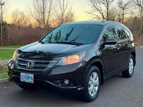 2013 Honda CR-V for sale at CLEAR CHOICE AUTOMOTIVE in Milwaukie OR