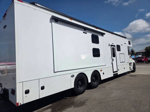 2025 Freightliner Cascadia
