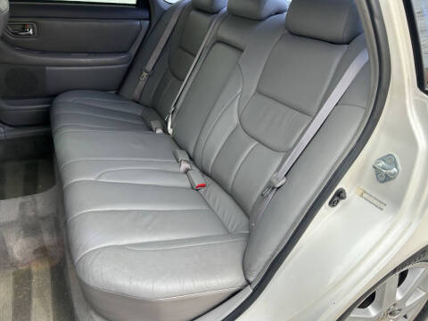 2000 Toyota Avalon XLS