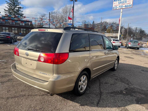 2008 Toyota Sienna LE 7-Passenger