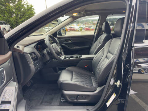 2021 Nissan Rogue Platinum