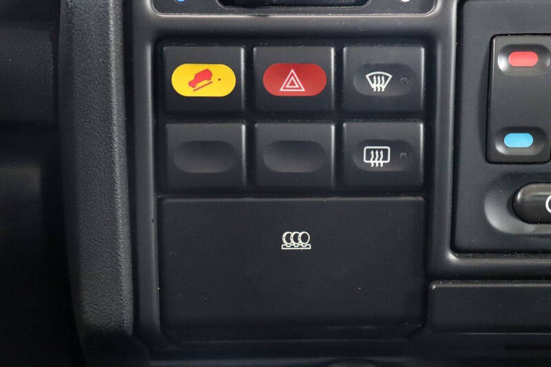 2004 Land Rover Discovery SE