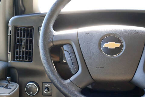 2024 Chevrolet Express LT 3500