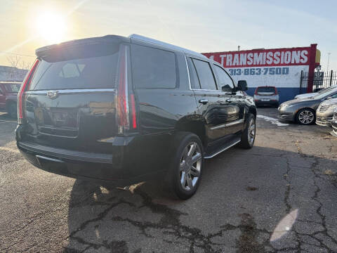 2018 Cadillac Escalade Luxury