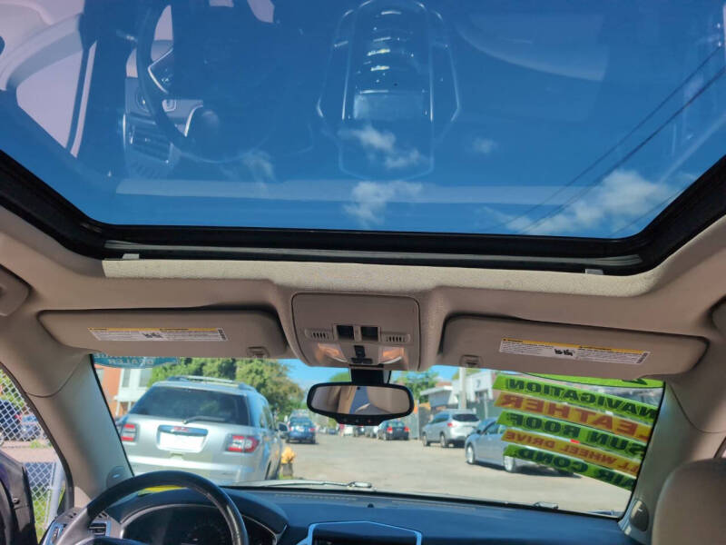 2013 Cadillac SRX Luxury Collection