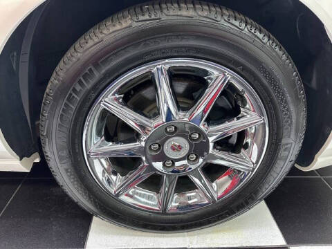 2011 Cadillac DTS Luxury Collection