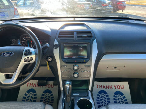 2011 Ford Explorer XLT