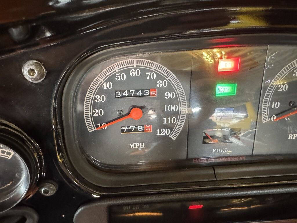 1990 Harley-Davidson FLHTCU - Electra Glide U 9