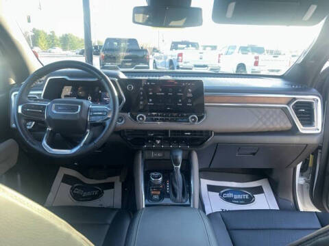 2023 GMC Canyon Denali