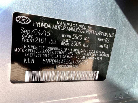 2016 Hyundai Elantra SE