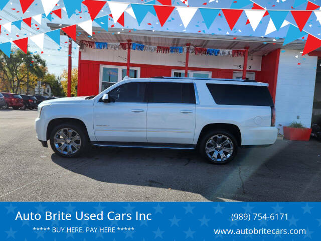 2016 GMC Yukon XL Denali's photo