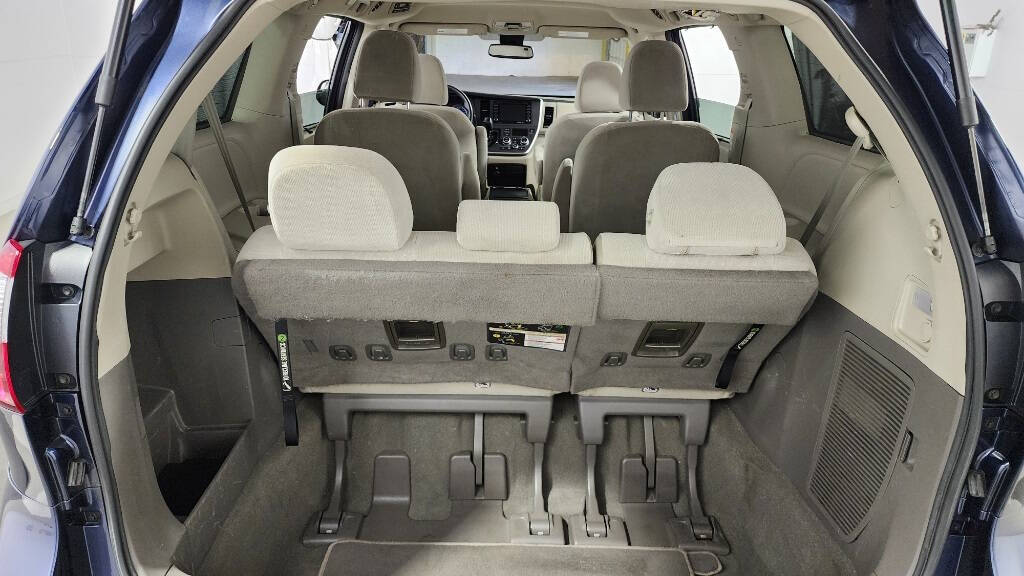 2020 Toyota Sienna for sale at NJ Car Buyer in Jersey City, NJ