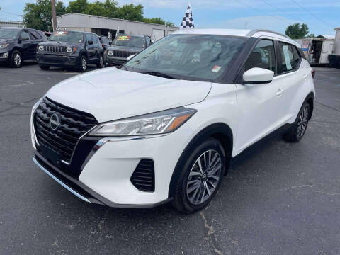 2022 Nissan Kicks SV