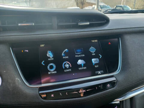 2017 Cadillac XT5 Platinum