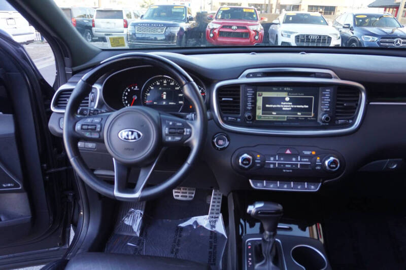 2018 Kia Sorento SX Limited V6