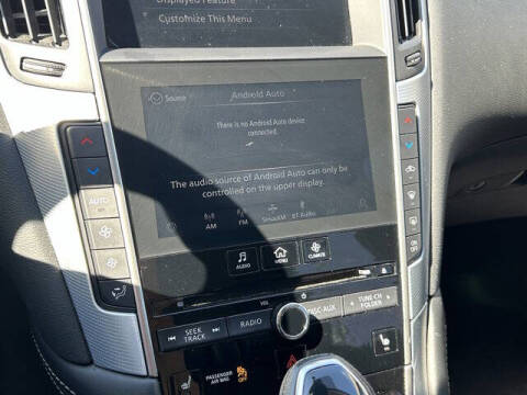 2021 Infiniti Q50 Luxe