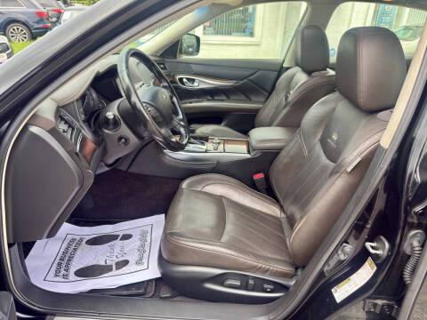 2013 Infiniti M37