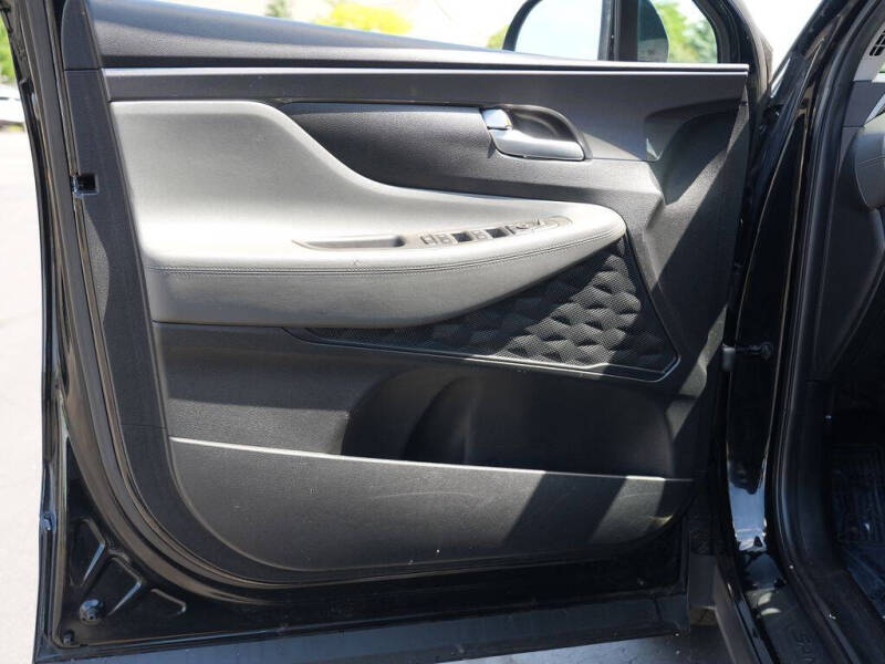 2021 Hyundai Santa Fe SE