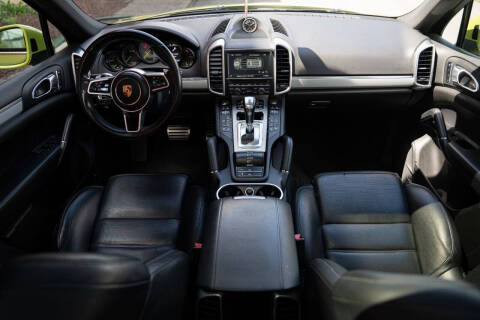 2015 Porsche Cayenne S E-Hybrid