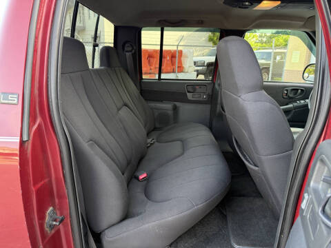 2004 Chevrolet S-10 LS