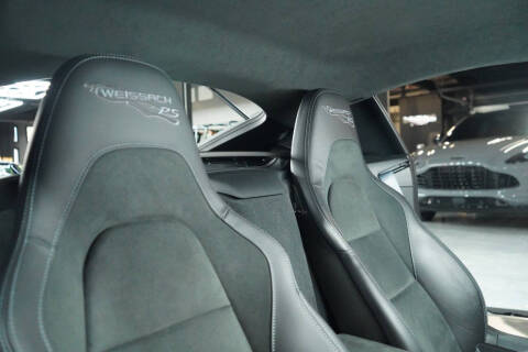 2023 Porsche 718 Cayman GT4 RS