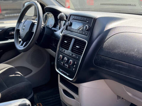 2013 Dodge Grand Caravan SE