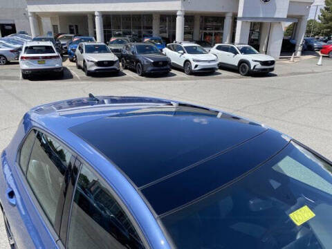 2025 Volkswagen Golf GTI SE