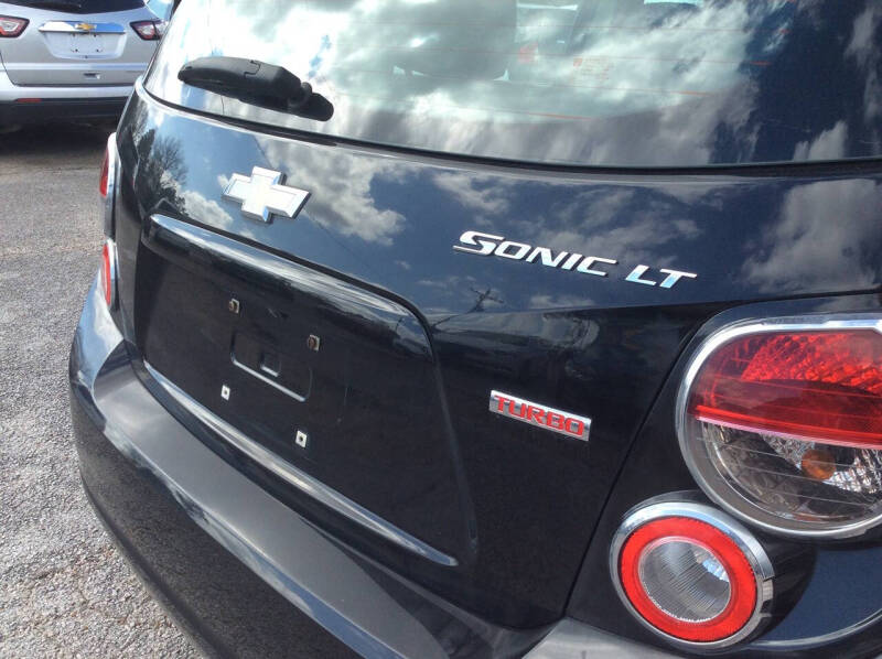 2016 Chevrolet Sonic LT Auto