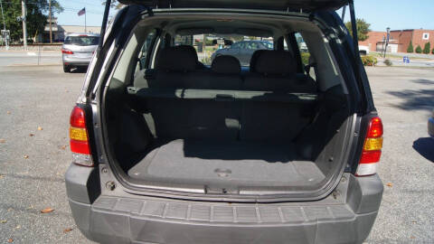 2006 Ford Escape XLS