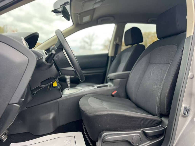 2015 Nissan Rogue Select S