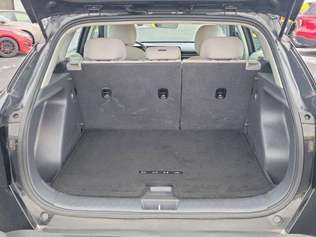 2025 Hyundai Kona SE
