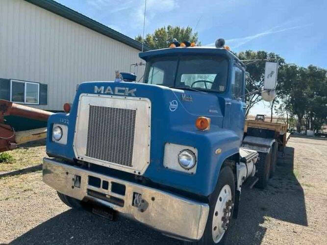1978 Mack R600