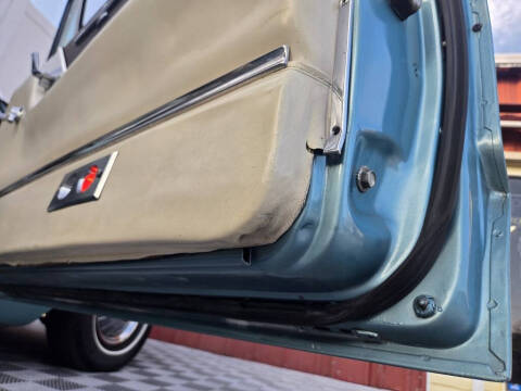 1964 Ford Thunderbird