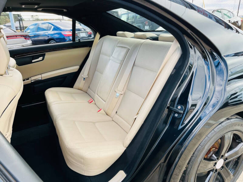 2013 Mercedes-Benz S-Class S 550 4MATIC