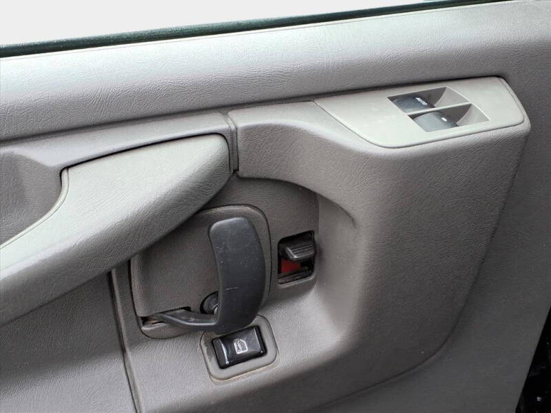 2015 Chevrolet Express 2500