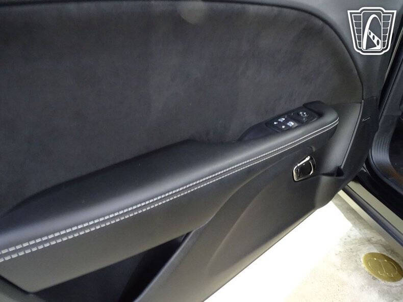 2015 Dodge Challenger SRT Hellcat