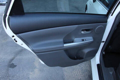 2012 Toyota Prius v Five