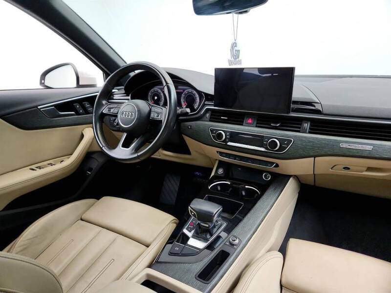 2022 Audi A4 quattro S line Prem Plus 45 TFSI