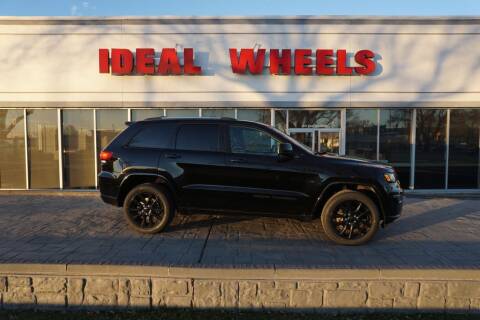 2018 Jeep Grand Cherokee for sale at Ideal Wheels in Sioux City IA