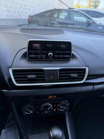 2014 Mazda MAZDA3 i Touring