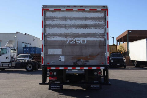 2014 Freightliner M2 106