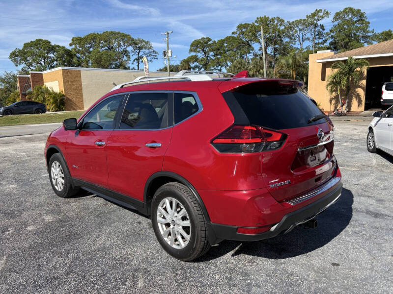 2017 Nissan Rogue Hybrid SV