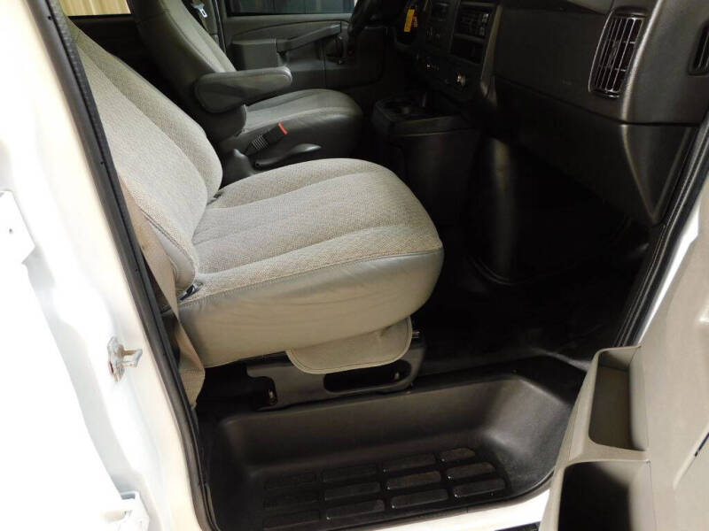 2020 Chevrolet Express LS 3500