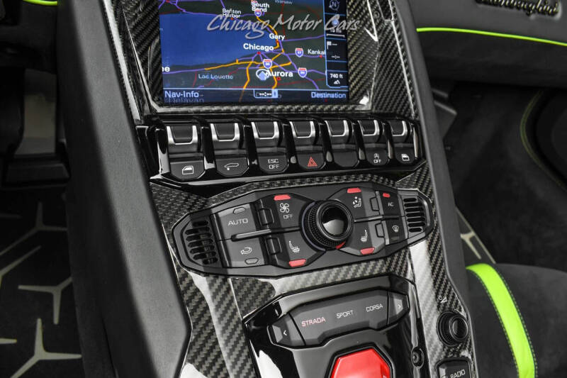 2016 Lamborghini Aventador LP 750-4 SV