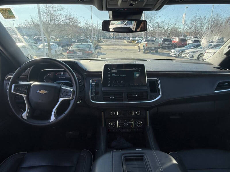 2023 Chevrolet Suburban Premier